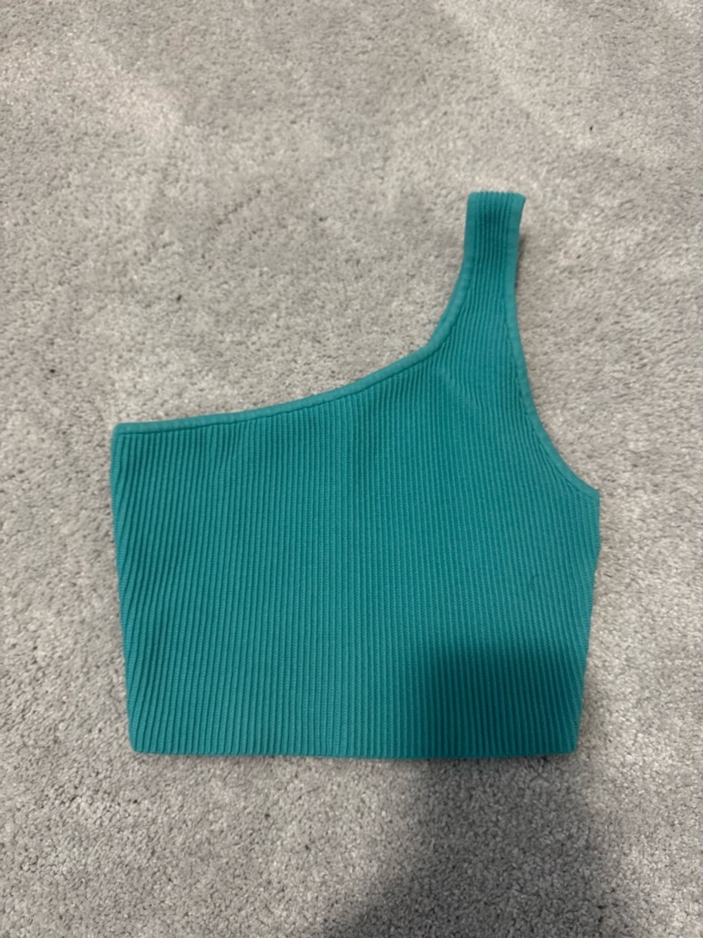Babaton One-Shoulder Ribbed Crop Top